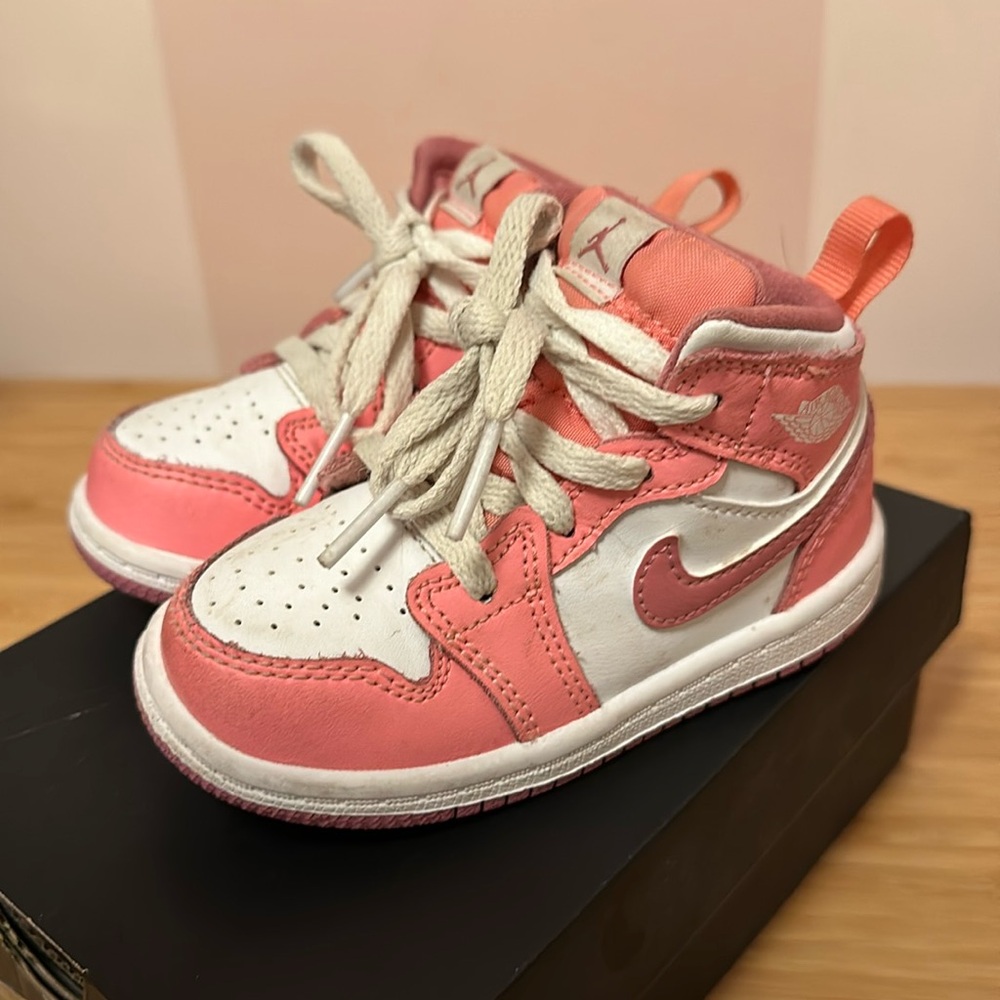 Nike Toddler Girl Jordan 1 Mid